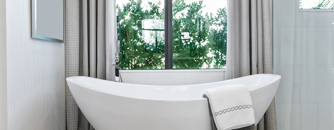 Badewanne bei Elektro Finkbeiner in Weinstadt